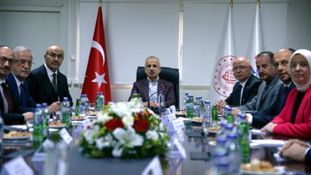 Bakan Uraloğlundan Ankara-Bursa hızlı tren hattı şantiyesinde inceleme