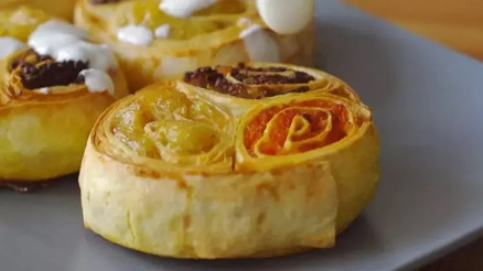 Komşularınızı kıskandıracak üç renkli börek tarifi || Çocuklar bu lezzete bayılıyor Hem de şipşak hazırlanıyor... Komşularınızı kıskandıracak üç renkli börek tarifi || Çocuklar bu lezzete bayılıyor Hem de şipşak hazırlanıyor...