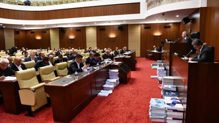 Altı ilçe bütçesi daha onaylandı