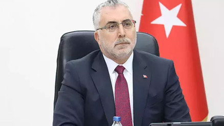 Bakan Işıkhandan önemli asgari ücret komisyonu açıklaması Bakan Işıkhandan önemli asgari ücret komisyonu açıklaması