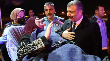 Bakan Kocadan Gazzeden getirilen hastaların durumuna ilişkin açıklama