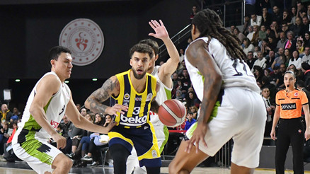 Fenerbahçe Beko, Manisada kazandı