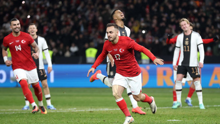 Alman basını ateş püskürdü: Türklere karşı iflas