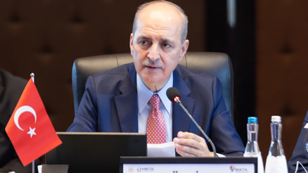 TBMM Başkanı Numan Kurtulmuştan BMye tepki: Artık yırtılıp çöp tenekesine atıldığının alenen ilanıdır TBMM Başkanı Numan Kurtulmuştan BMye tepki: Artık yırtılıp çöp tenekesine atıldığının alenen ilanıdır
