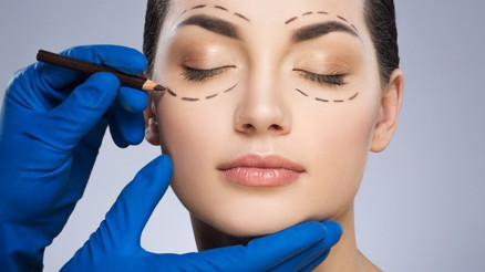13 Soruda göz kapağı estetik ameliyatı