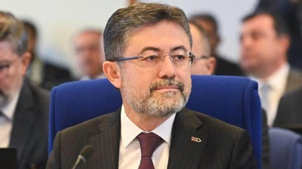 Bakan Yumaklı açıkladı: Su ürünü ihracatında 2 milyar dolar hedefliyoruz Bakan Yumaklı açıkladı: Su ürünü ihracatında 2 milyar dolar hedefliyoruz