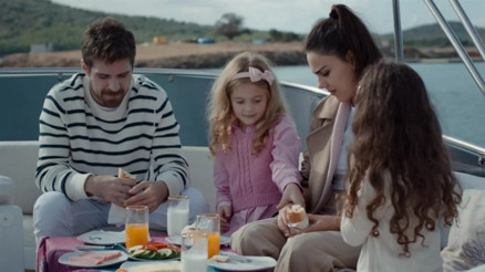 Üç Kız Kardeş son bölüm (63. bölüm) izleme ekranı Üç Kız Kardeş 63. bölüme Türkanın gözaltına alınması damga vurdu... İşte yeni bölüm fragmanı Üç Kız Kardeş son bölüm (63. bölüm) izleme ekranı Üç Kız Kardeş 63. bölüme Türkanın gözaltına alınması damga vurdu... İşte yeni bölüm fragmanı