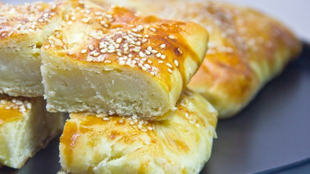 Tepsi tepsi sipariş aldırıyor... Bayatlamayan kışlık kete tarifi ile buzluklarınız bu yıl dolup taşacak