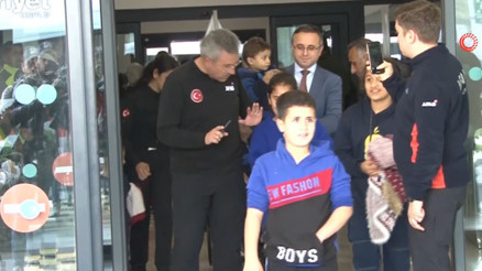 Gazze’den tahliye edilen 100 kişi daha İstanbul’a getirildi