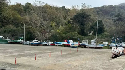 Bartında fırtına alarmı: Yaklaşık 100 tekne karaya alındı Bartında fırtına alarmı: Yaklaşık 100 tekne karaya alındı