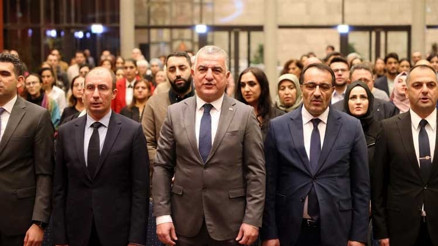 Ulusları kurtaracak olan yalnız öğretmenlerdir