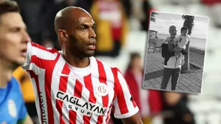 Oğlu ve kayınpederini trafik kazansında kaybetmişti Naldo, 80 gün sonra yeniden yeşil sahada...