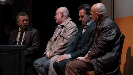 Alevli Günler oyunu, tiyatroseverlerle buluştu