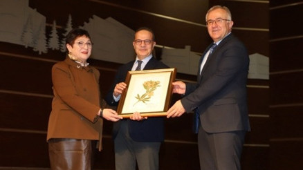 Geleceğin eğitimcileri hatırlı buluşmalarda