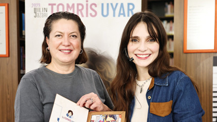 Meriç Aral, Tomris Uyar öyküsü okudu