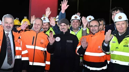 Ulaştırma ve Altyapı Bakanı Abdulkadir Uraloğlu, FSM Köprüsünde incelemelerde bulundu Ulaştırma ve Altyapı Bakanı Abdulkadir Uraloğlu, FSM Köprüsünde incelemelerde bulundu