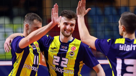 Fenerbahçe Parolapara, CEV Kupasında Son 16ya kaldı