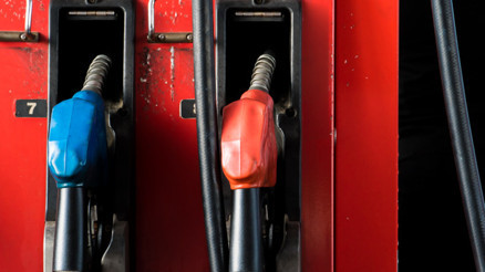 Akaryakıt fiyatları 1 Aralık 2023 || Brent petrol gerilemeye devam ediyor Benzine, motorine (mazota) zam ya da indirim var mı, zam gelecek mi