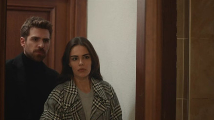 Üç Kız Kardeş son bölüm izleme ekranı | Üç Kız Kardeş 65. bölümde Somerden şoke eden hareket: Depoya kapattı İşte yeni bölüm fragmanı