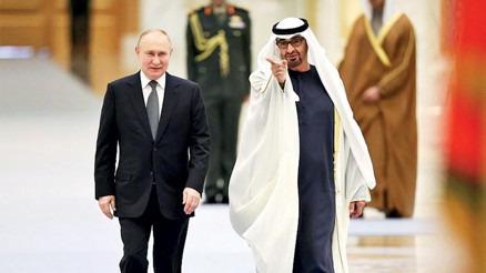 Putin, BAE’ye 4 savaş uçağıyla gitti