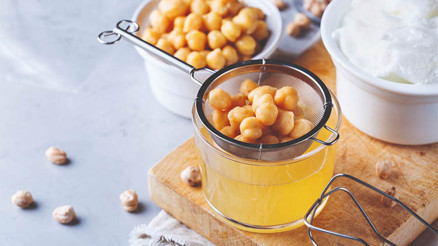 Muzdan kek, nohut suyundan kurabiye Muzdan kek, nohut suyundan kurabiye