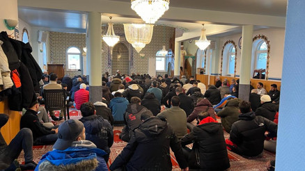 Kimliğimize, kültürümüze sahip çıkalım