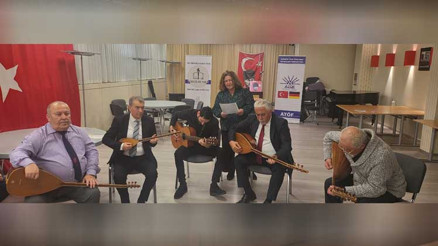 Hessen’deki öğretmenlerin sazlı-sözlü yıllık buluşması