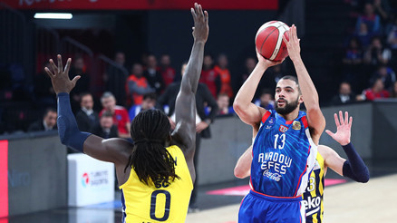 Anadolu Efes 81-80 Fenerbahçe Beko / Maç sonucu