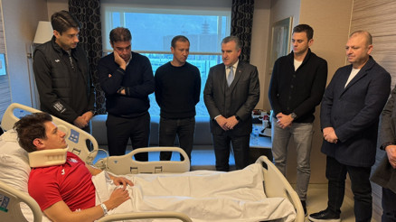Gençlik ve Spor Bakanı Osman Aşkın Baktan Halil Umut Melere geçmiş olsun ziyareti Türk sporunu bu şekilde gölgelemeye kimsenin hakkı yok Gençlik ve Spor Bakanı Osman Aşkın Baktan Halil Umut Melere geçmiş olsun ziyareti Türk sporunu bu şekilde gölgelemeye kimsenin hakkı yok
