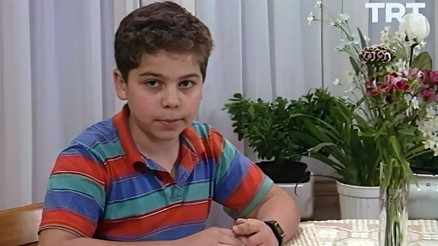 Her bölüm onun sözleriyle sonlanırdı 34 sene önce ben... Yaş 12 bilemedin 13