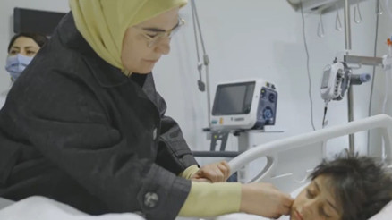 Emine Erdoğandan Filistin mesajı: Bizi güler yüzle karşılayan çocuklarımız teselli kaynağımız