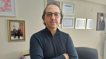 Prof. Dr. Şenerden sokak hayvanları uyarısı: 2030-2040 yıllarında Türkiyenin nüfusuna eş değer olabilir Prof. Dr. Şenerden sokak hayvanları uyarısı: 2030-2040 yıllarında Türkiyenin nüfusuna eş değer olabilir