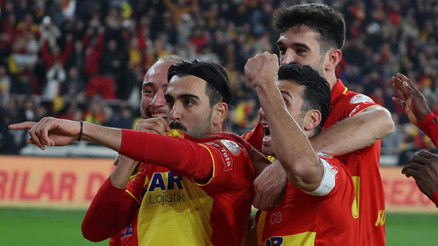 Göztepe, Eyüpspora gol yağdırdı