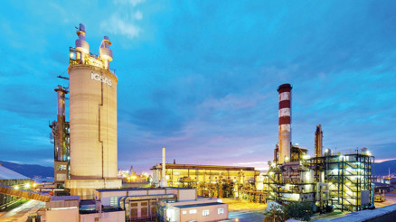 Dört koldan gübre yatırımına devam