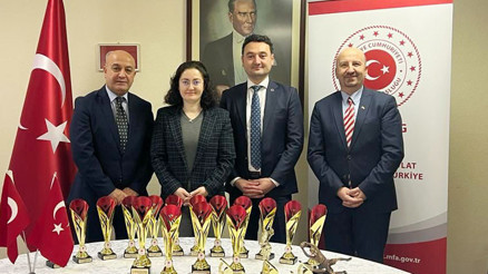 Nürnberg’de kupalar hazır