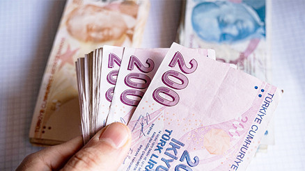 Mevduatta faiz yüzde 52yi de aştı 1 milyon TLye 123 bin lira faiz getirisi