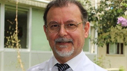 Alişan duyurdu: Fevzi hocam için herkesten dua istiyoruz.. Dr. Fevzi Özgönül kimdir, sağlık durumu nasıl