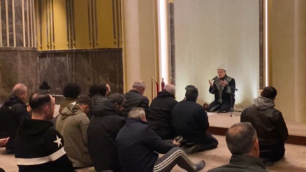 İstanbulda şehitler için camilerde dua edildi
