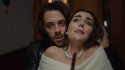 Üç Kız Kardeş son bölüm izleme ekranı | Üç Kız Kardeş 68. bölüme damga vuran sahne: Uzay Türkanı rehin aldı Yeni bölüm fragmanı yayınlandı mı