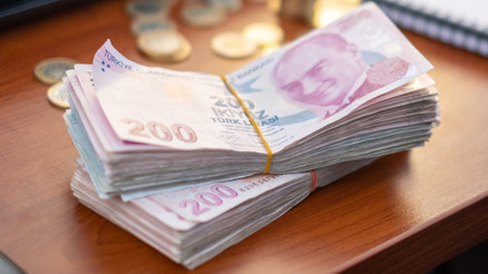 Asgari ücretliler dikkat Yüz binlerce lira kıdem tazminatı alabilirsiniz