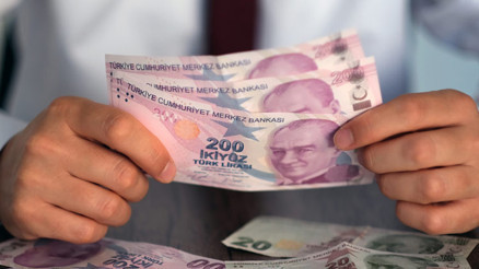 Son dakika... Memur, memur emeklisi, SSK ve Bağ-Kurlular zamlarını merakla bekliyor... İşte zam hesaplaması