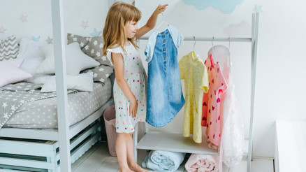 Çocuğunuzu ‘yetişkin gibi’ giydirirken bir daha düşünün İşte bilmeniz gerekenler...