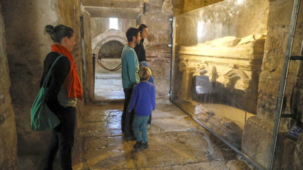 ‘Noel Baba’ için Demre’ye gittiler