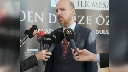 Şehitlerimiz ile Gazze için Galata Köprüsünde tarihi yürüyüş