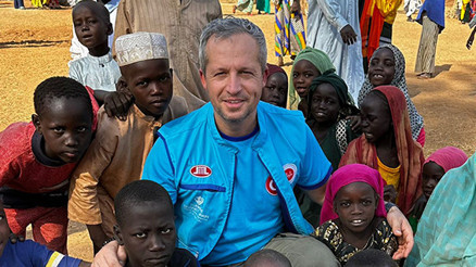 DİTİB, Afrika’da binlerce kişiye ‘ışık’ oldu