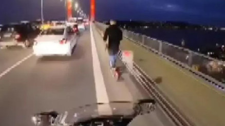 15 Temmuz Şehitler Köprüsünde tehlikeli yolculuk kamerada