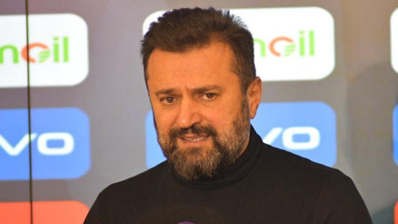 Bülent Uygundan kart isyanı: Yalandan bir sarı kart gördü