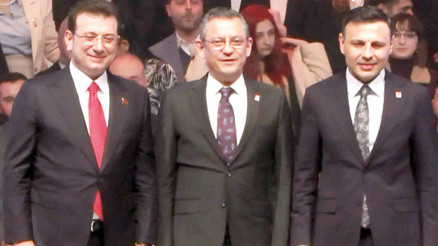 CHP’de gözler İstanbul listesinde CHP’de gözler İstanbul listesinde