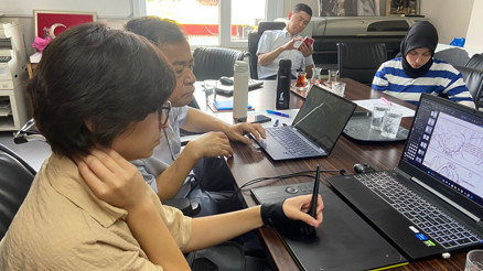 Lise öğrencisi depremin mangasını çizdi