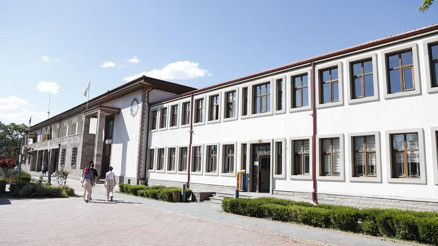 Tarihi binaya ‘Çocuk ve Kukla Tiyatrosu’ adımı Tarihi binaya ‘Çocuk ve Kukla Tiyatrosu’ adımı